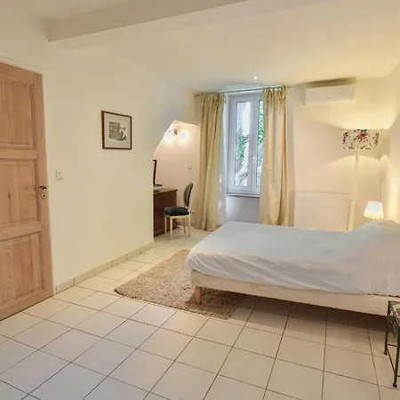 Casa de Férias Les Chataignes Canet (Aude)